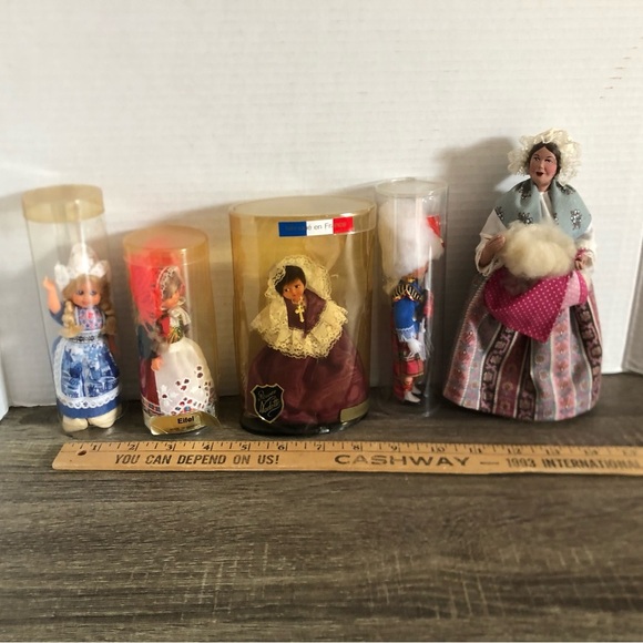 Vtg Multi-Cultural Doll Collection - Picture 9 of 10